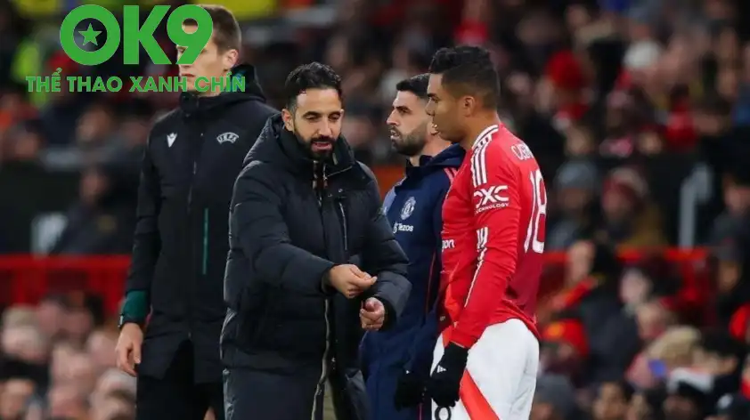 Casemiro đã xây dựng được mối quan hệ thân thiết với Ruben Amorim (Ảnh: BBC).